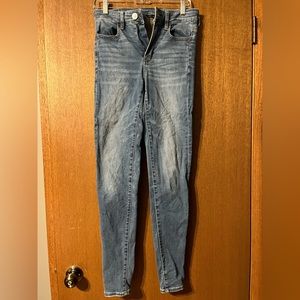 AMERICAN EAGLE Hi Rise Jegging Skinny Jeans